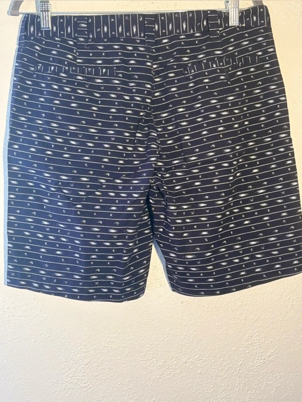 J.Crew Men's Blue Cotton Chino Casual Preppy Printed Short Men’s Size 32